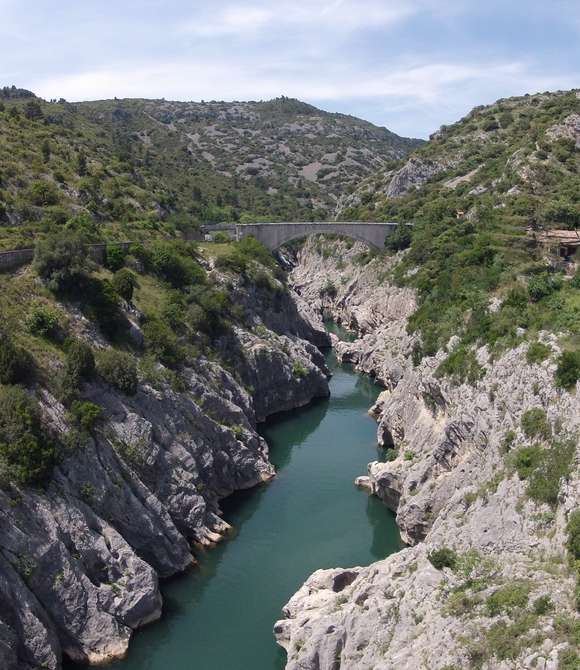 Gorges-de-l-Herault-pont-du-gard