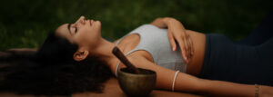Reset Yoga femme allongée Zen