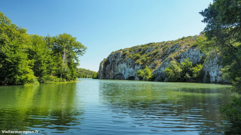 Rivière Saint Séries